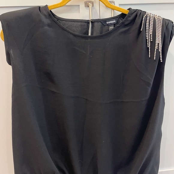 Express Strong Shoulder Rhinestone Embellished Top - Picture 3 of 4